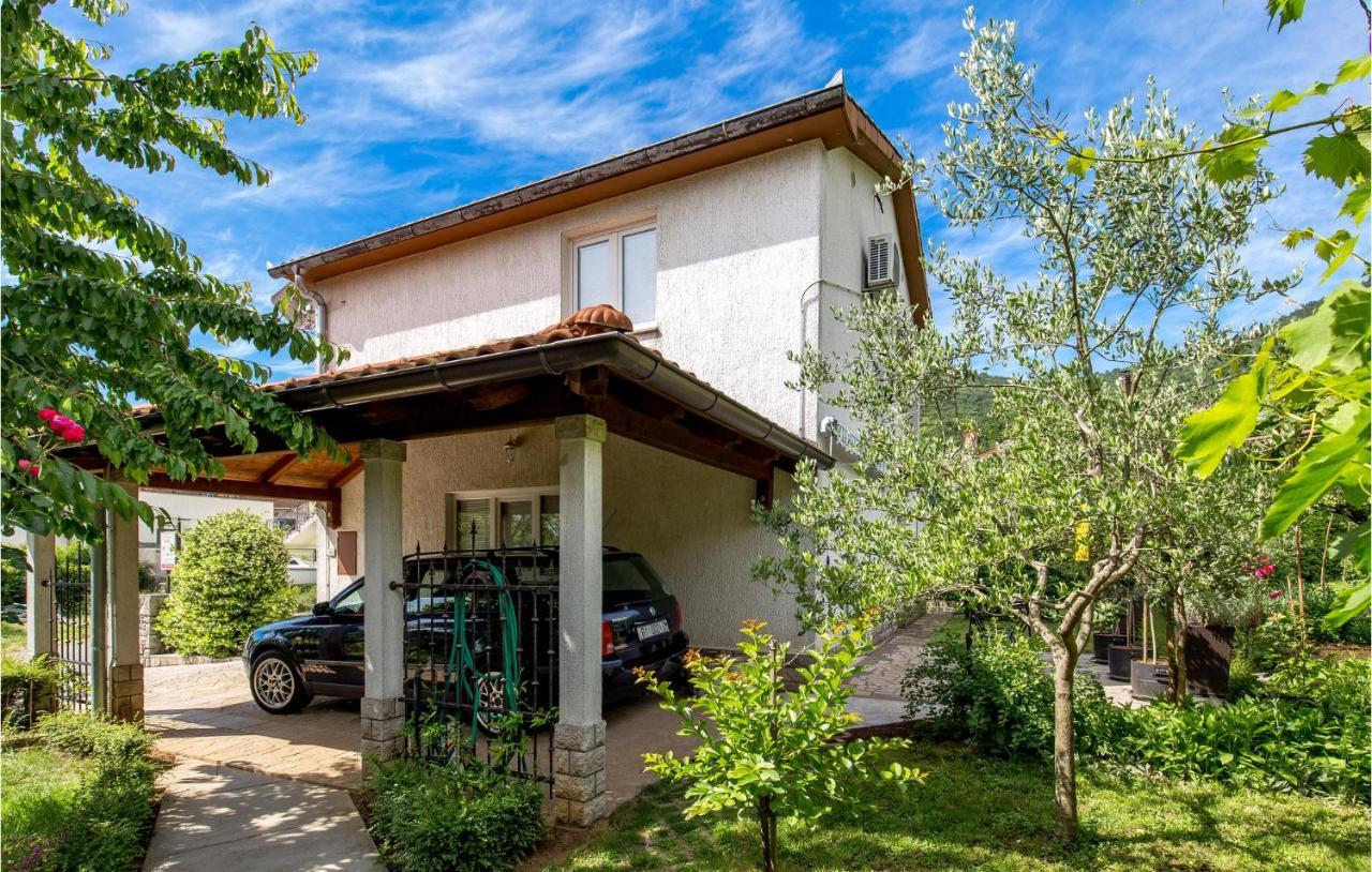 Nice Apartment In Rukavac With Kitchen Exterior foto