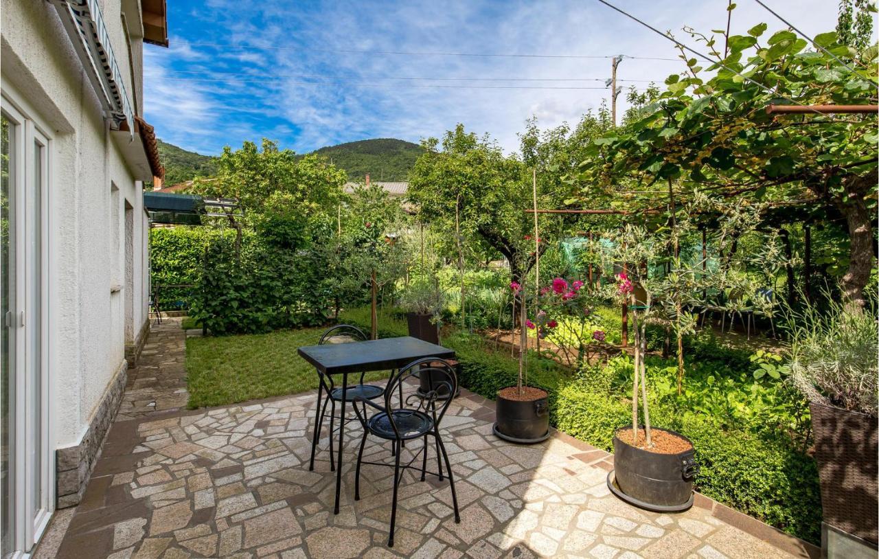 Nice Apartment In Rukavac With Kitchen Exterior foto