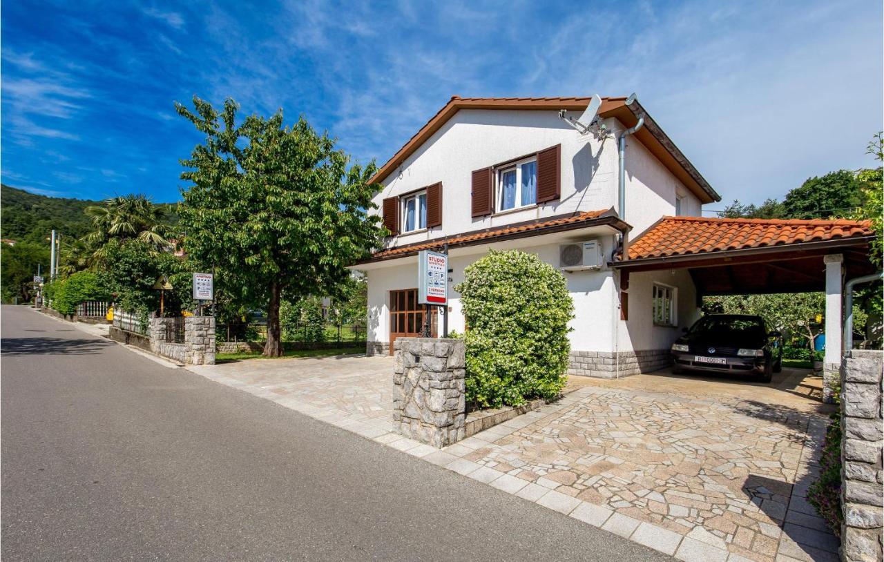 Nice Apartment In Rukavac With Kitchen Exterior foto